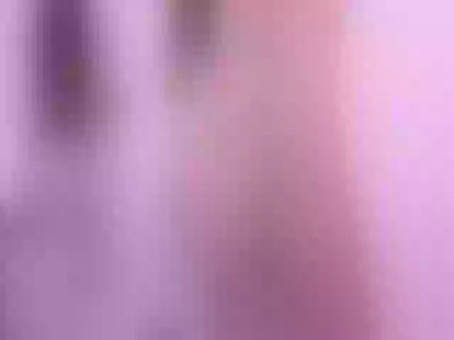 Live sex webcam photo for Sweet__Teen #254597799
