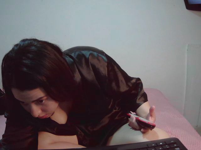 Live sex webcam photo for Tamaraxxl #253635409