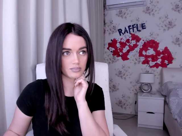 Live sex webcam photo for jessykm123 #241024953