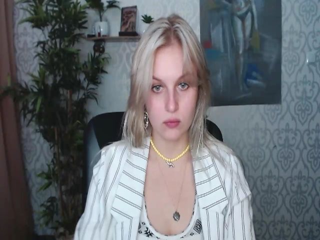 Live sex webcam photo for Dorina_xX #264967810