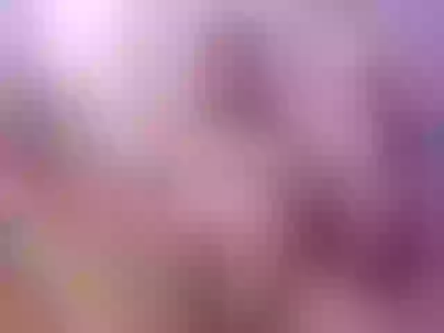 Live sex webcam photo for Sophie_pink18 #255379945