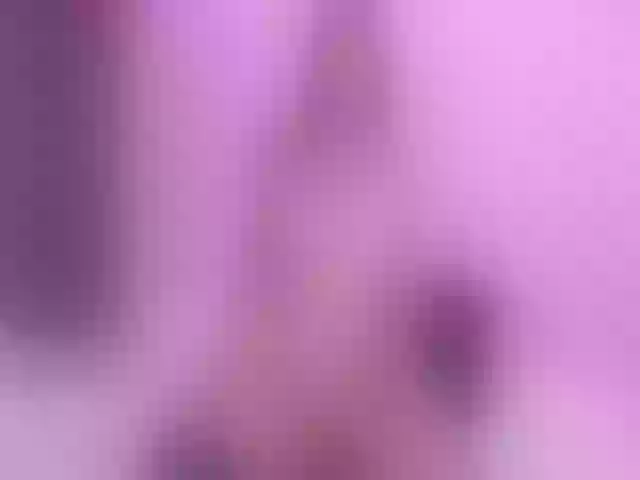 Live sex webcam photo for Sharlotte_e #254597903