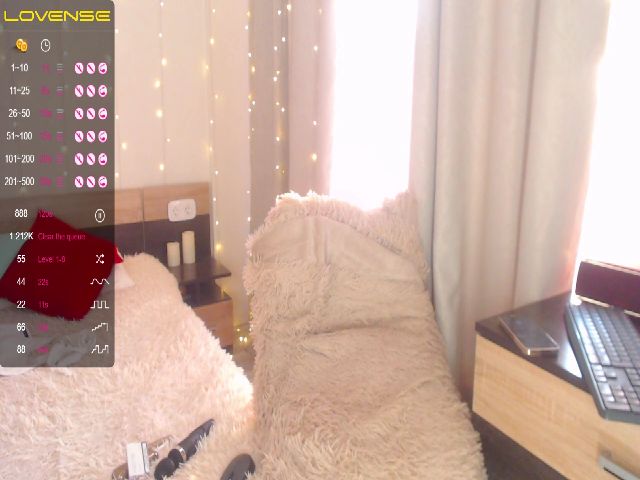 Live sex webcam photo for Linda_San #262464758