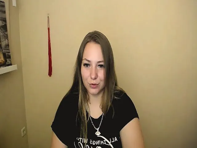 Live sex webcam photo for StellaJ_ #261559866