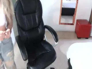 Live sex webcam photo for Thaunhty #251667130