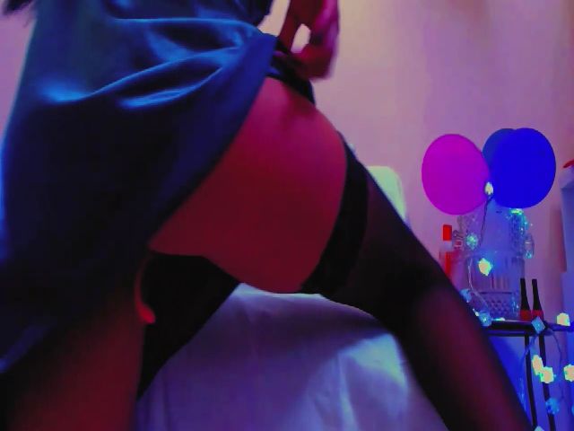 Live sex webcam photo for Angelinque #258391188