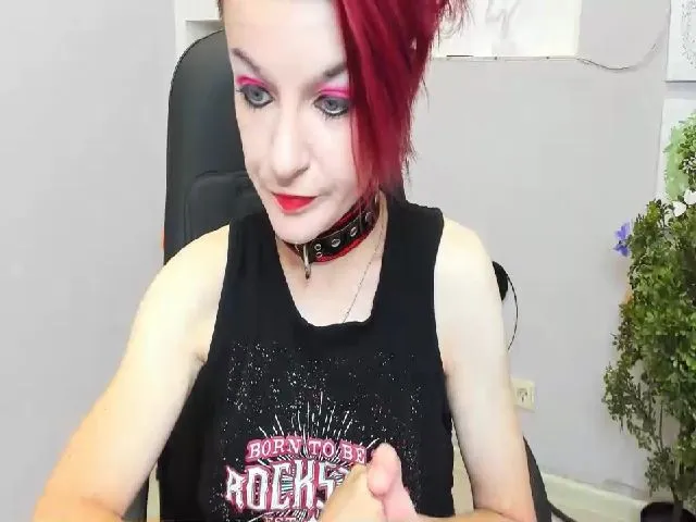 Live sex webcam photo for RubyBlaze #259120473