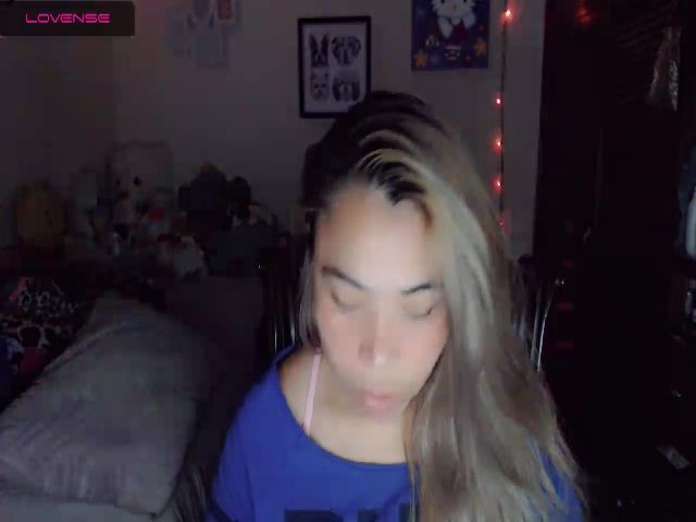 Live sex webcam photo for Meganhill_ #255775445