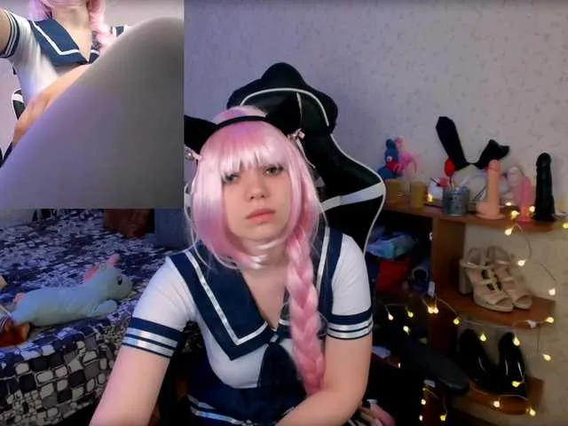 Live sex webcam photo for MiaUnicorn #245260040