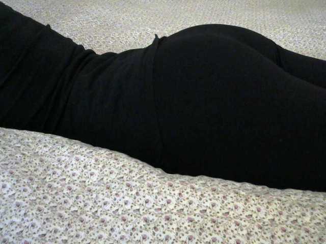 Live sex webcam photo for liZAAAZ #249962304