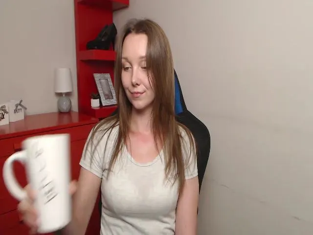 Live sex webcam photo for Little_ZOE #265501060
