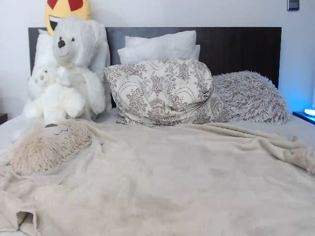 Live sex webcam photo for Vanilla_Dream #262410030