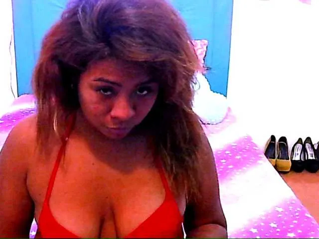 Live sex webcam photo for sexyjamess #241414974