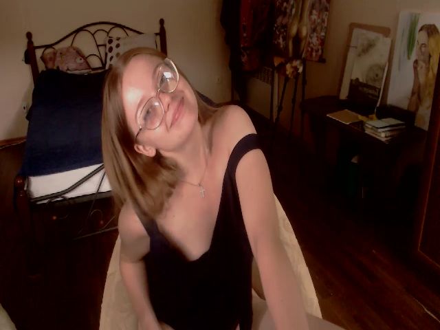 Live sex webcam photo for Jesii_Sweet_ #265518209