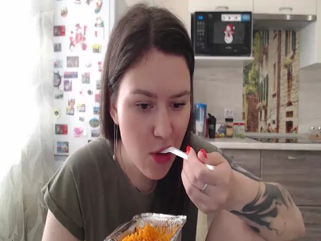 Live sex webcam photo for WonderXGirlXX #261374136