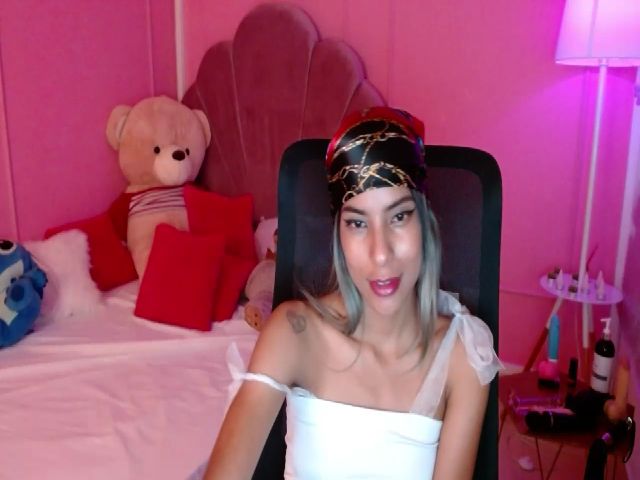 Live sex webcam photo for Diane_sinn #252673762