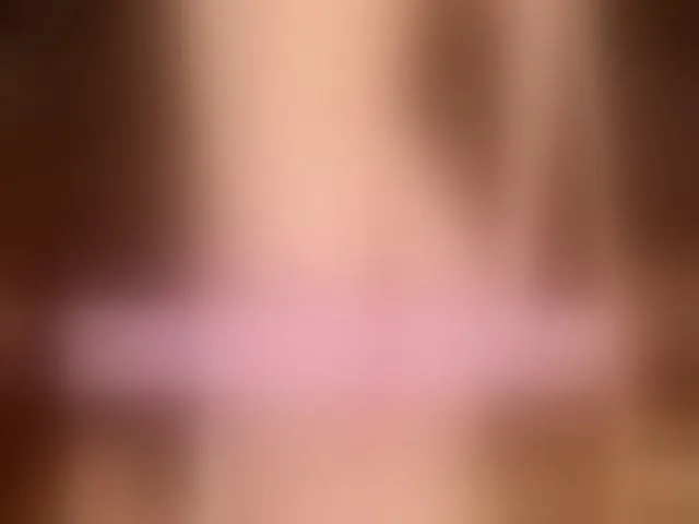 Live sex webcam photo for Angelytaxx #261143362