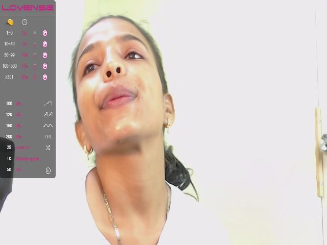 Live sex webcam photo for adison_vera #259610944