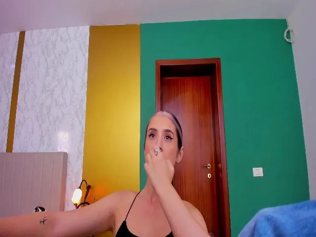 Live sex webcam photo for Akira_Stone #261090342