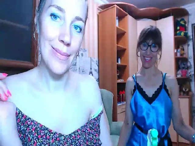 Live sex webcam photo for Oly_nice_ #255116922