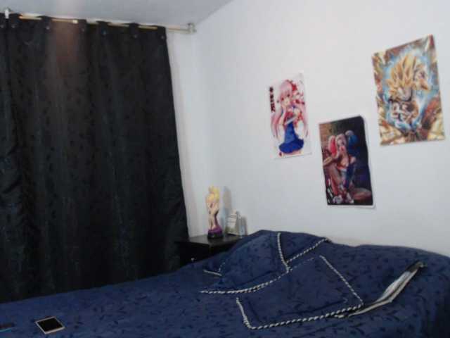 Live sex webcam photo for blowjobjobs #241039156