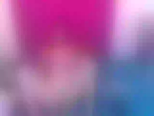 Live sex webcam photo for Redmilf_69 #260969424