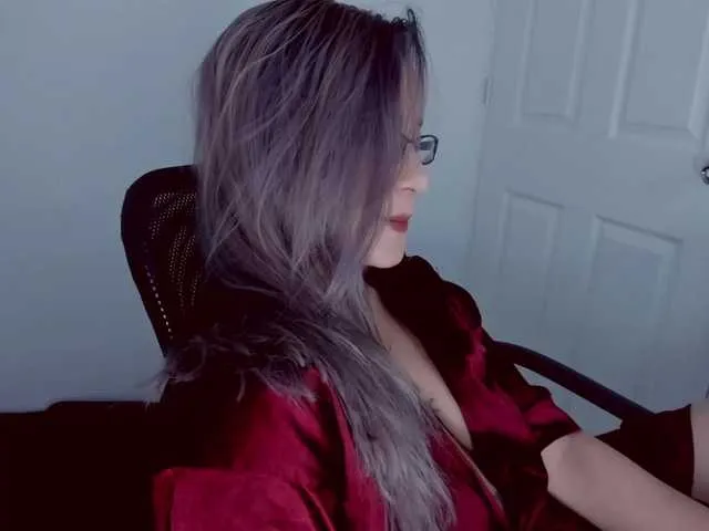 Live sex webcam photo for LilithMystic #253507955