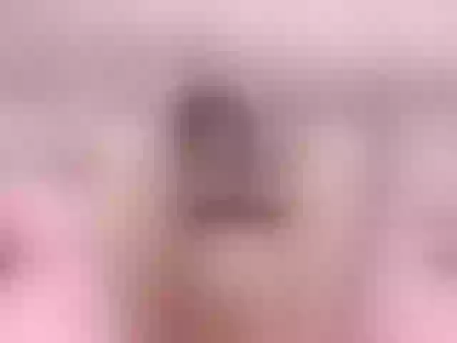 Live sex webcam photo for YukoHayade #241079251