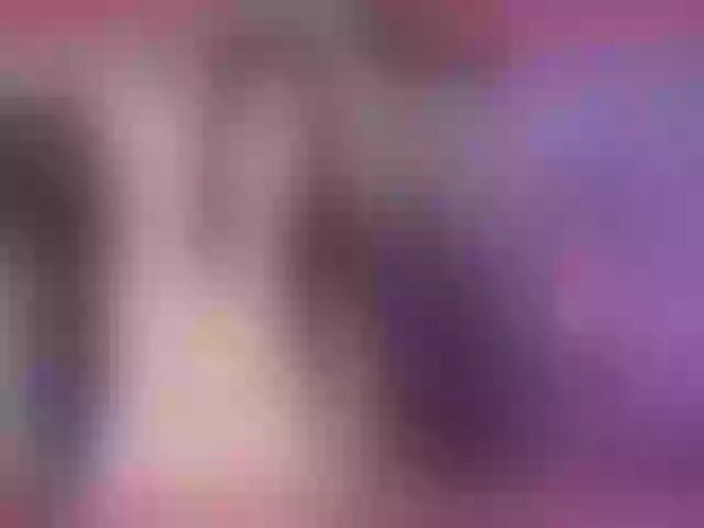 Live sex webcam photo for RedHOTPinay01 #262291909