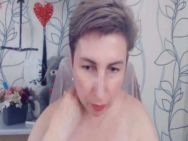 Live sex webcam photo for DepravedMadam #256215923