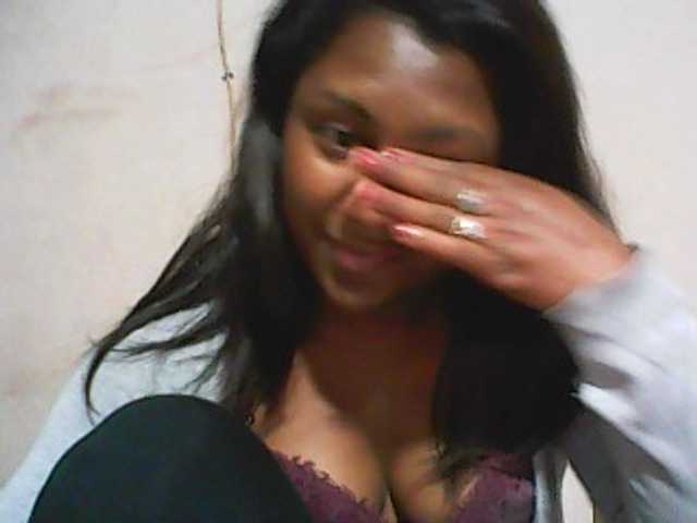 Live sex webcam photo for mybigass15 #241421787