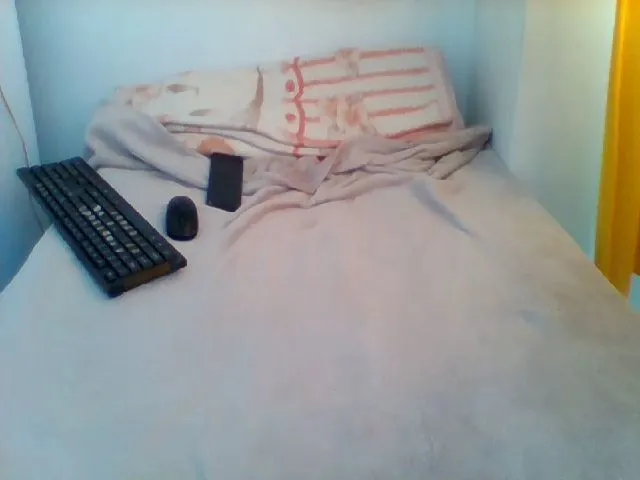 Live sex webcam photo for LaraDark #261323950