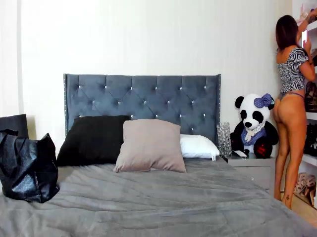 Live sex webcam photo for Diamantaa #256128448