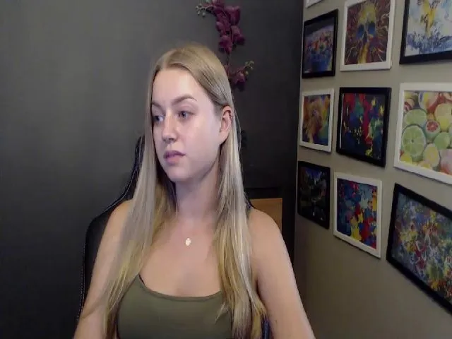 Live sex webcam photo for LUSTerica #253746579