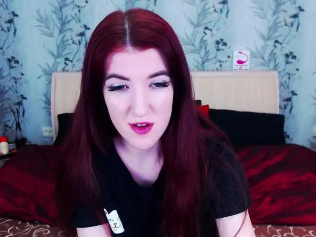 Live sex webcam photo for SashaJensen #242811112