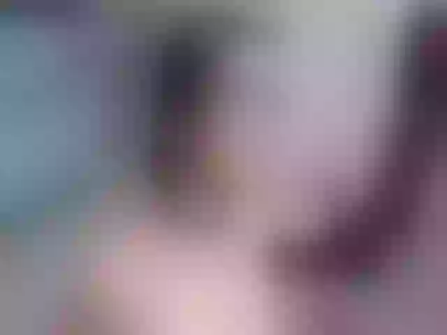 Live sex webcam photo for Sun_kissed1 #264236215