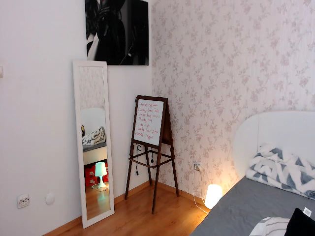 Live sex webcam photo for PrincessZena #264590012