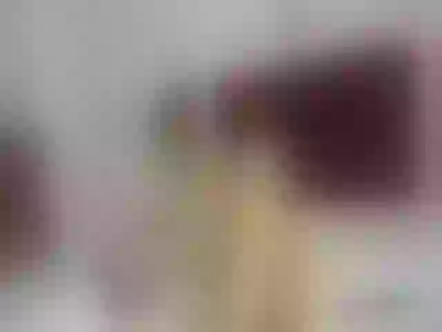Live sex webcam photo for LittleRed2u #261651703