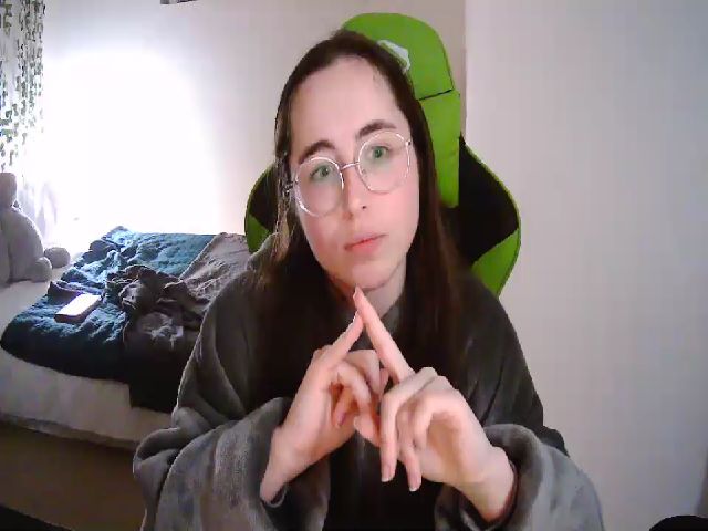 Live sex webcam photo for Sarah_Lily #255615173