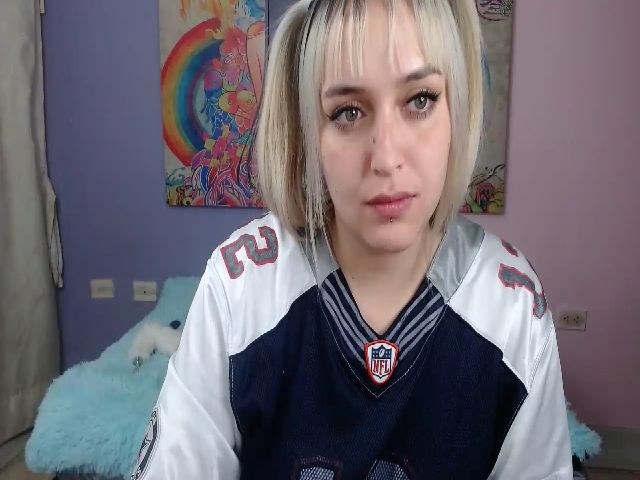 Live sex webcam photo for Anyela_bubble #264244085