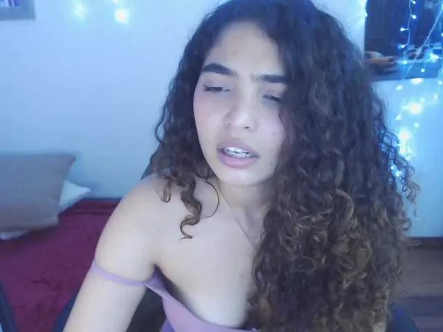 Live sex webcam photo for aria19xo #260475289