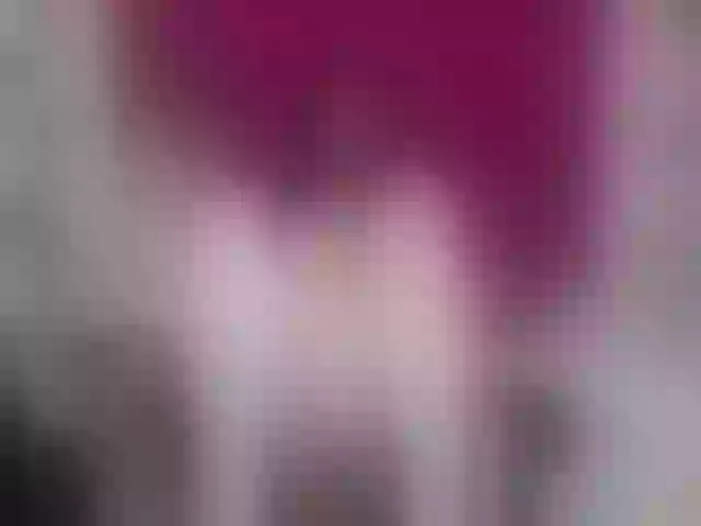 Live sex webcam photo for Pink_queenn #261239616