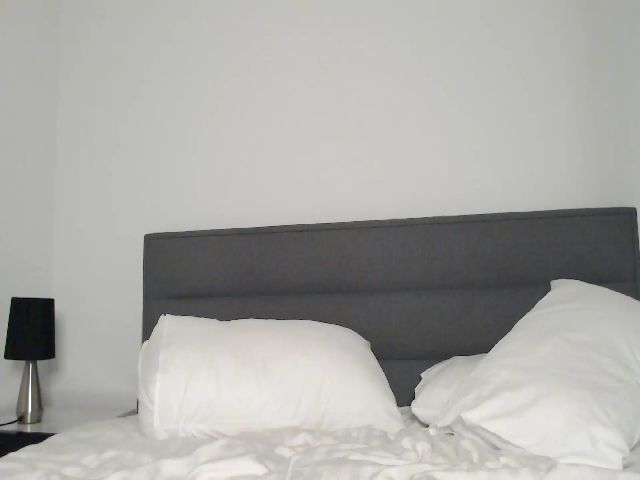 Live sex webcam photo for KleoBratra #256759339