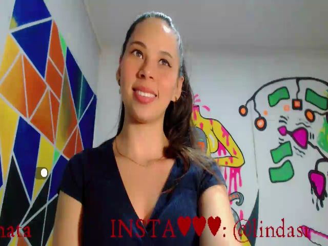 Live sex webcam photo for Moon_18 #255513896