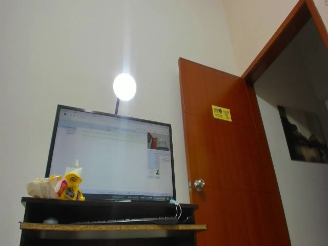 Live sex webcam photo for Magic_kendra #263946292