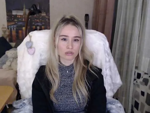 Live sex webcam photo for xyliganka777 #241115432