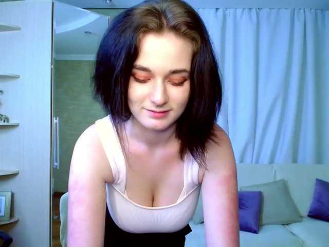 Live sex webcam photo for BurningHearte #248456843
