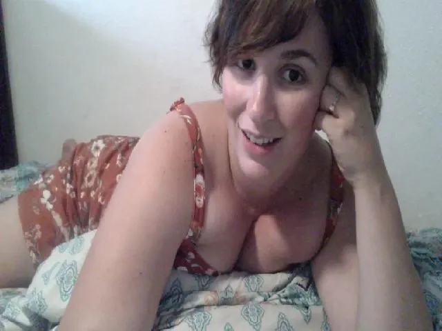 Live sex webcam photo for AngiePolerina #252658454