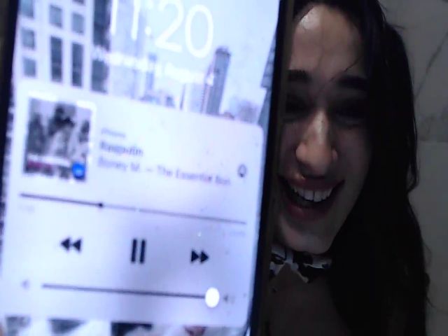 Live sex webcam photo for Itsivyblue #264673151