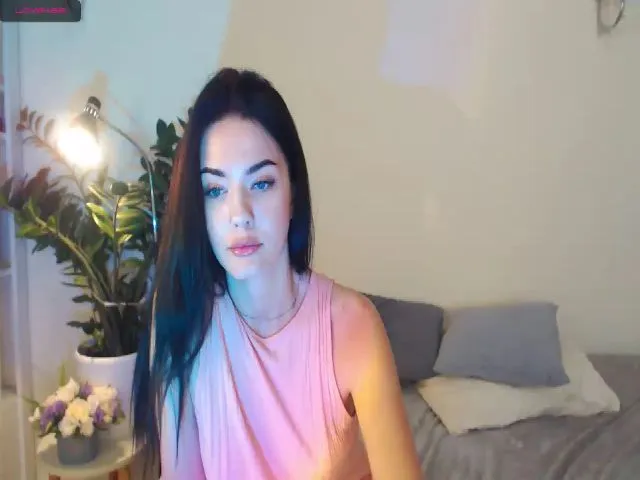 Live sex webcam photo for HarleyQX #257220102